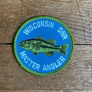 Wisconsin DNR Master Angler Patch - Blue & Green Embroidered Badge